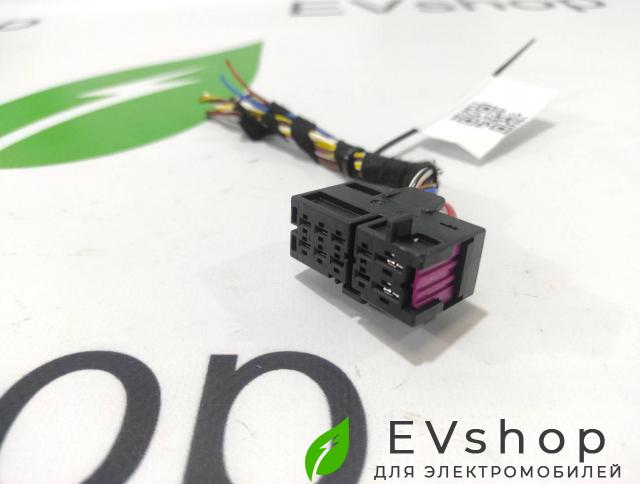 разъем (фишка) проводки Audi e-tron 1 поколение 2019, электро, 4KE971139, 1K0972643 - фото №1