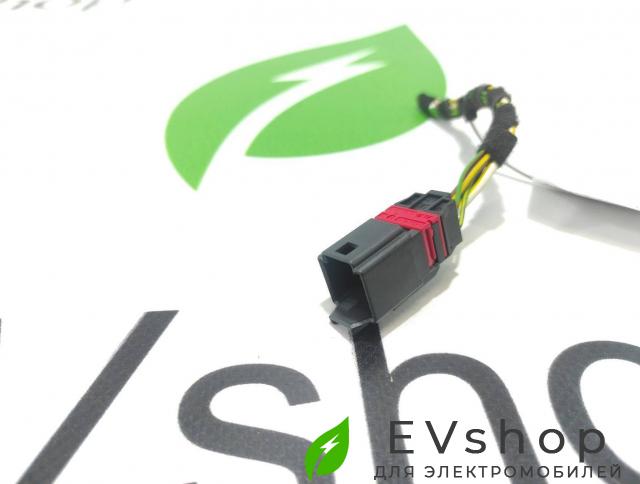 разъем (фишка) проводки Audi e-tron 1 поколение 2019, электро, 4KE971139, 1K0972643, 0-1563126-1 - фото №1