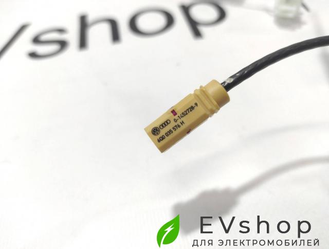 разъем (фишка) проводки Audi e-tron 1 поколение 2019, электро, 4KE971139, 6Q0035576H - фото №1