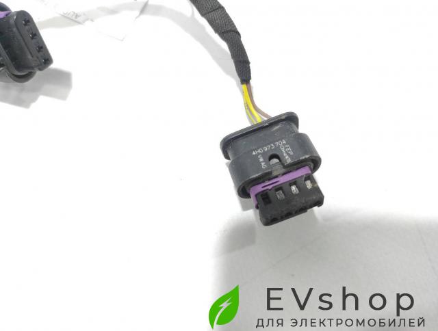 разъем (фишка) проводки Audi e-tron 1 поколение 2019, электро, 4KE971139 - фото №1