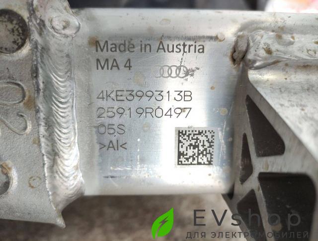 балка подвески передняя (подрамник) Audi e-tron 1 поколение 2019, электро, 4KE399313B - фото №1