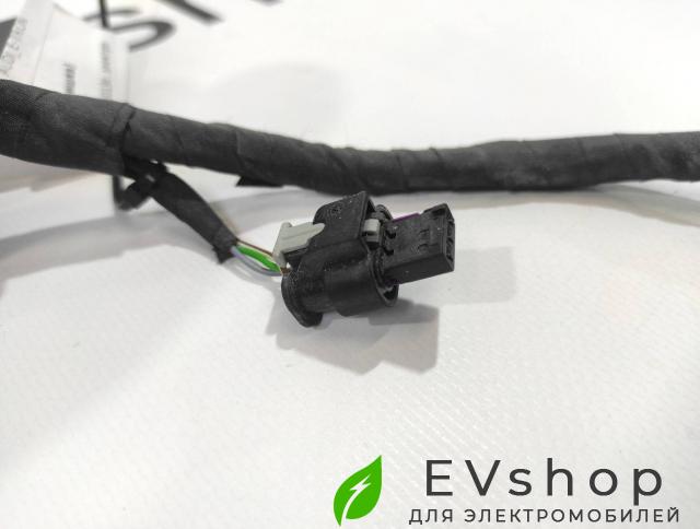 разъем (фишка) проводки Audi e-tron 1 поколение 2019, электро, 4F0973703, 4KE971095BM - фото №1