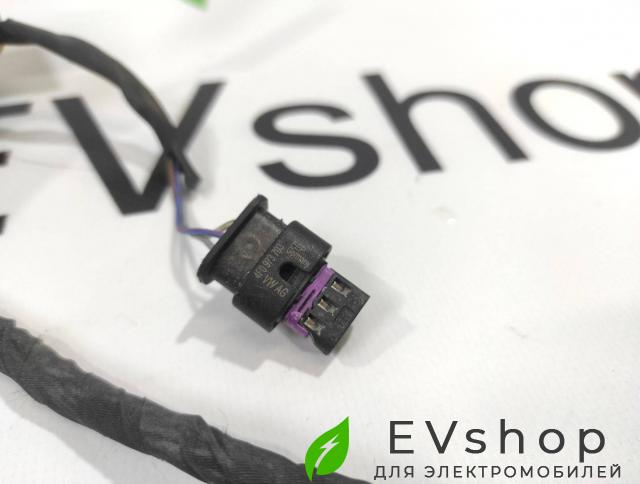 разъем (фишка) проводки Audi e-tron 1 поколение 2019, электро, 4F0973703, 4KE971095BM - фото №1