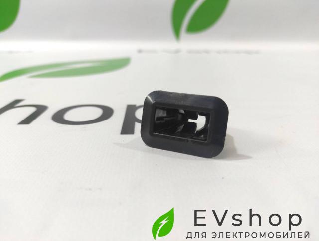 Защелка сидений 2-го ряда Audi e-tron 1 поколение 2019, электро, 80A886373 - фото №1