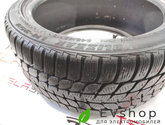 шина  - фото №1