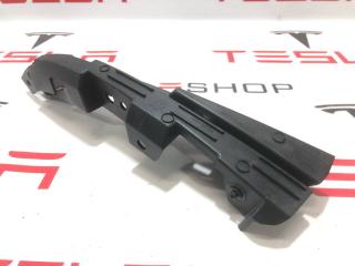 Кронштейн накладки колесной арки Rivian R1T 1 поколение 2022, PT00017896, PT00017893, PT00003210, PT00009497, PT00000364, PT00002137