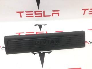 накладка на порог Rivian R1T 1 поколение 2022, PT00001390