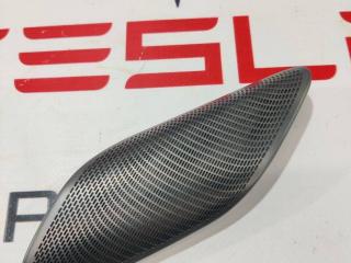 Накладка стойки А, (средняя высота) Rivian R1T 1 поколение 2022, PT00030019, PT00001334, PT00032992, PT00003412