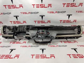 панель передняя салона (торпедо) Rivian R1T 1 поколение 2022, PT00061133-E-001