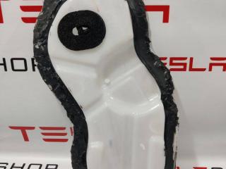 Накладка внутренняя двери Rivian R1T 1 поколение 2022, PT00009559-E