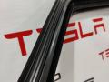 Уплотнитель стекла Rivian R1T 1 поколение 2022, PT00002209 - фото №2