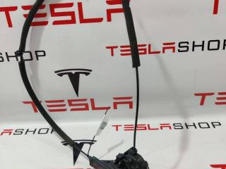 замок двери передней левой Rivian R1T 1 поколение 2022, PT00016023, 45319478-00-L