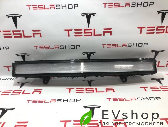 фара Rivian R1T 1 поколение 2022, PT00000466H - фото №1