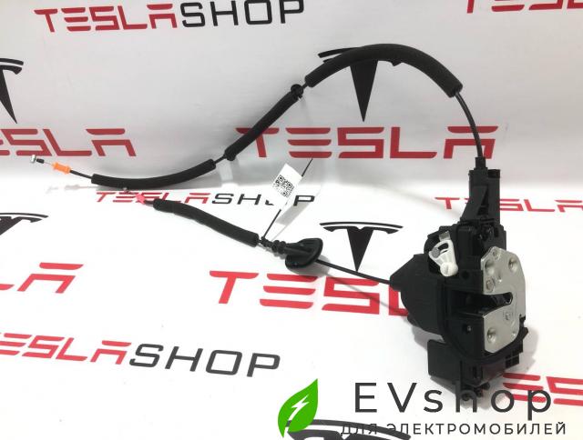 замок двери задней левой Rivian R1T 1 поколение 2022, PT00016021 - фото №1