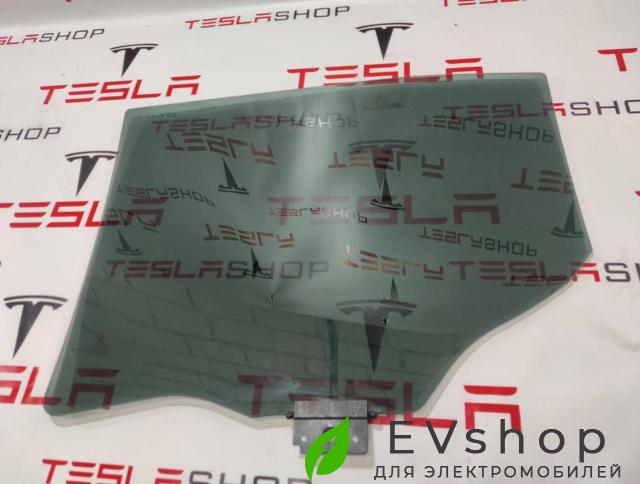 стекло двери задней правой Rivian R1T 1 поколение 2022, 43R-0115131 - фото №1