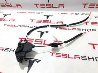 замок двери задней правой Rivian R1T 1 поколение 2022, PT00016022