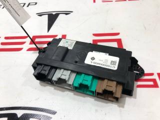 модуль управления двери Rivian R1T 1 поколение 2022, C100000606-L