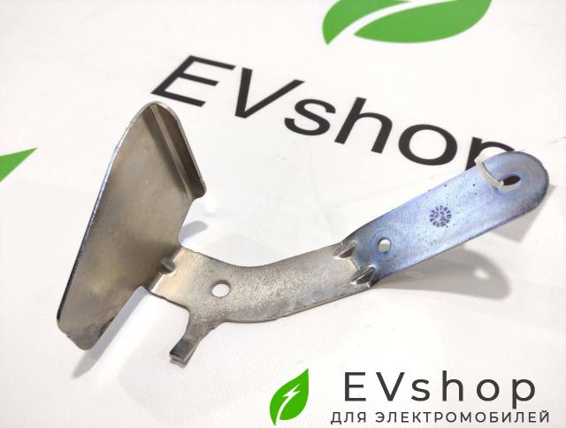 кронштейн (крепление) Audi e-tron 1 поколение 2019, электро, 5Q0951605A, 4KL951285 - фото №1