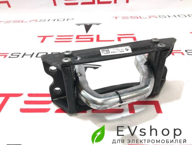 крюк буксировочный Rivian R1T 1 поколение 2022, PT00013904, PT00018904 - фото №1