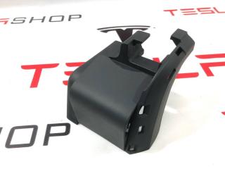 Заглушка салазки сиденья Rivian R1T 1 поколение 2022, 88186-SRT000, PT00003279