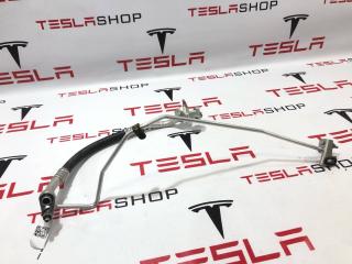 трубка кондиционера Rivian R1T 1 поколение 2022, PT00001689-F