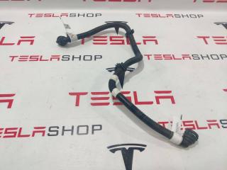 Патрубок системы охлаждения (RIVIAN R1T) Rivian R1T 1 поколение 2022, PT00061742