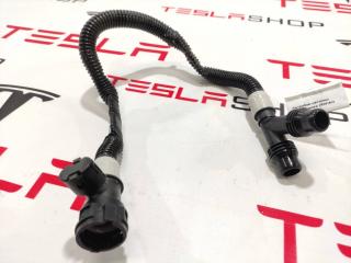 Патрубок системы охлаждения (RIVIAN R1T) Rivian R1T 1 поколение 2022, PT00061706