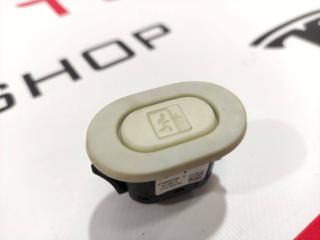 кнопка открытия багажника Rivian R1T 1 поколение 2022, PT00016619, PT00002098-K