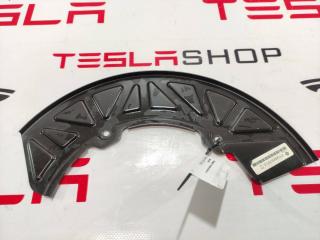 защитный кожух тормозного механизма Rivian R1T 1 поколение 2022, PT00000701-E