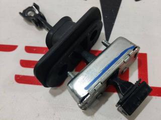 ограничитель открывания двери Rivian R1T 1 поколение 2022