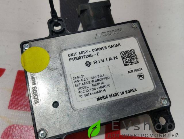 датчик мертвых (слепых) зон Rivian R1T 1 поколение 2022, PT00012245-E - фото №1
