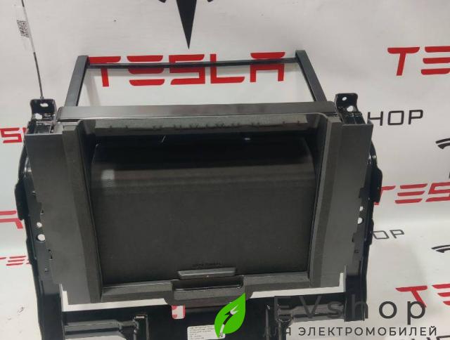 люк Rivian R1T 1 поколение 2022, C800139938-A, C500139938-A - фото №1