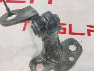 петля двери Rivian R1T 1 поколение 2022, PT00002397