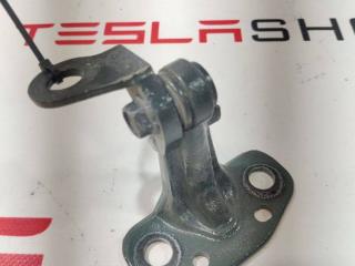 петля двери Rivian R1T 1 поколение 2022, PT00002398