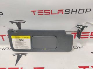 козырек солнцезащитный Rivian R1T 1 поколение 2022, PT00001292-J-001