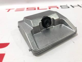 камера переднего обзора Rivian R1T 1 поколение 2022, PT00000023