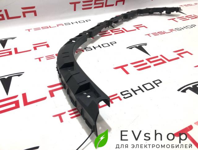 Кронштейн накладки колесной арки Rivian R1T 1 поколение 2022, PT00003209, PT00009496 - фото №1