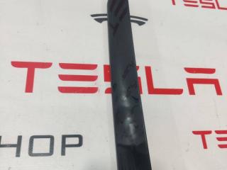 Накладка стойки С Rivian R1T 1 поколение 2022, PT5090617, PT00012533-E