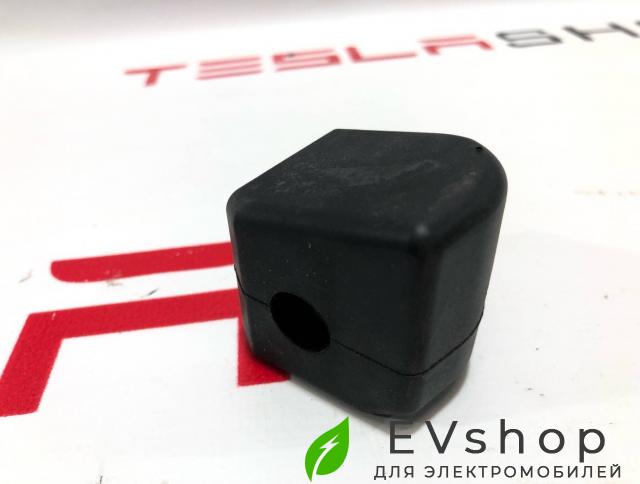 Демпфер крышки багажника Rivian R1T 1 поколение 2022, PT00002963 - фото №1