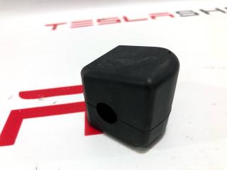 Демпфер крышки багажника Rivian R1T 1 поколение 2022, PT00002963