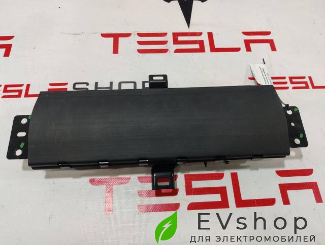 подушка безопасности коленная Rivian R1T 1 поколение 2022, PT00000829-H - фото №1