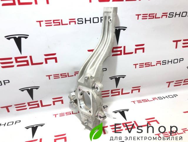 кулак поворотный левый Rivian R1T 1 поколение 2022, PT00001859 - фото №1