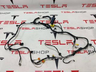 Электропроводка центральной панели Rivian R1T 1 поколение 2022, PT00061771-D