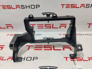 кронштейн (крепление) Rivian R1T 1 поколение 2022, PT00092715A.1