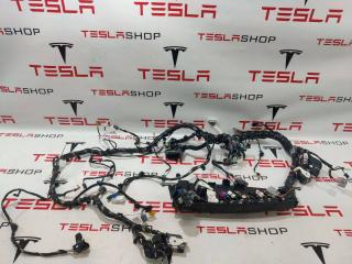 Электропроводка центральной панели Rivian R1T 1 поколение 2022, C100061770-E