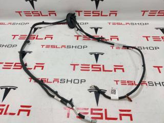 плюсовой провод аккумулятора Rivian R1T 1 поколение 2022, PT00000562-G, 35559829