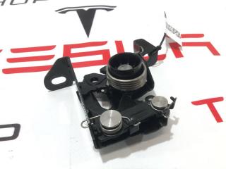 замок багажника Rivian R1T 1 поколение 2022, PT00002004, PT00000354, PT00206309-A