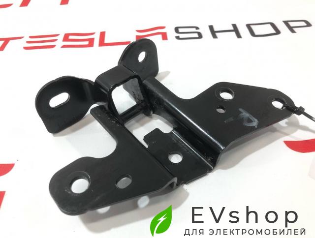 петля крышки багажника Rivian R1T 1 поколение 2022, PT00002004, PT00000354, C500000354-G, PT00002375-E - фото №1