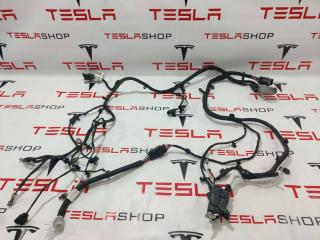 проводка Rivian R1T 1 поколение 2022, C600012685-G, PT00051975-C