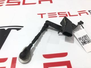 Датчик уровня пневмоподвески Rivian R1T 1 поколение 2022, PT00058866, PT00039589